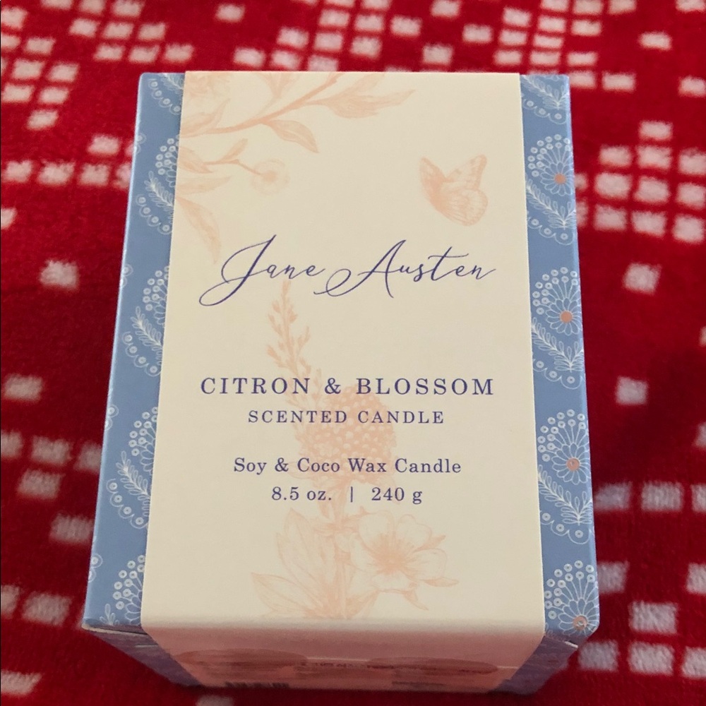 Jane Austen scented candle, new citron and blossom scented